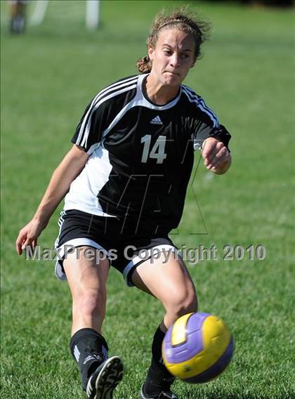 Thumbnail 2 in Lancaster Mennonite @ Lancaster Catholic photogallery.