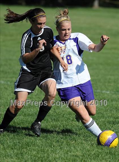 Thumbnail 2 in Lancaster Mennonite @ Lancaster Catholic photogallery.