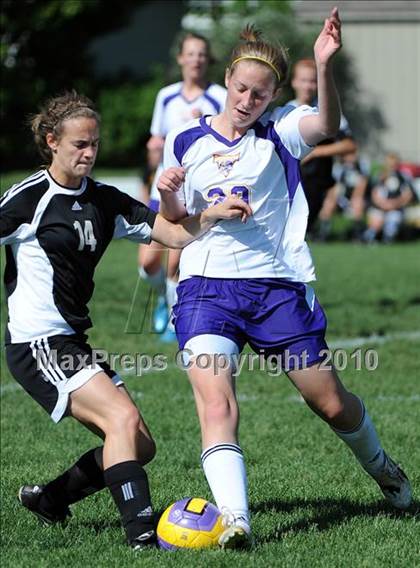Thumbnail 3 in Lancaster Mennonite @ Lancaster Catholic photogallery.