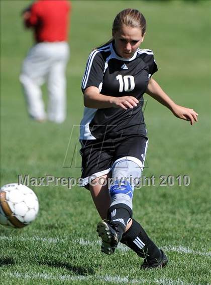 Thumbnail 1 in Lancaster Mennonite @ Lancaster Catholic photogallery.