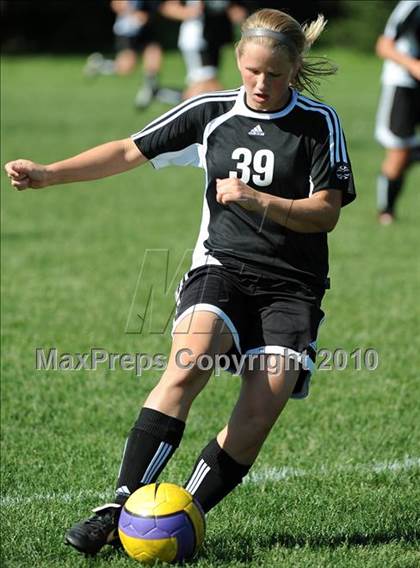 Thumbnail 3 in Lancaster Mennonite @ Lancaster Catholic photogallery.