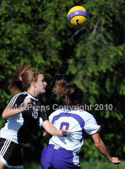 Thumbnail 2 in Lancaster Mennonite @ Lancaster Catholic photogallery.