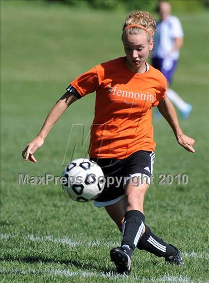 Thumbnail 1 in Lancaster Mennonite @ Lancaster Catholic photogallery.