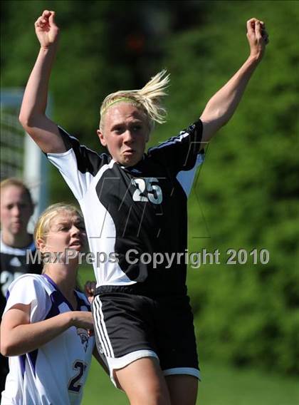 Thumbnail 1 in Lancaster Mennonite @ Lancaster Catholic photogallery.