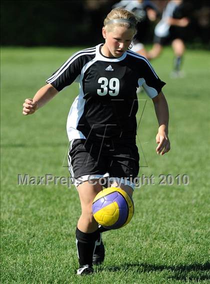 Thumbnail 2 in Lancaster Mennonite @ Lancaster Catholic photogallery.