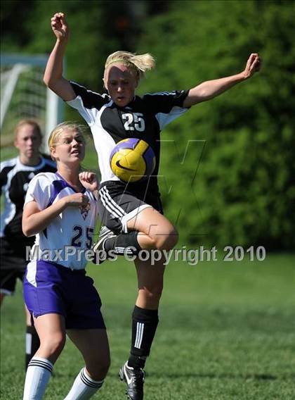 Thumbnail 2 in Lancaster Mennonite @ Lancaster Catholic photogallery.