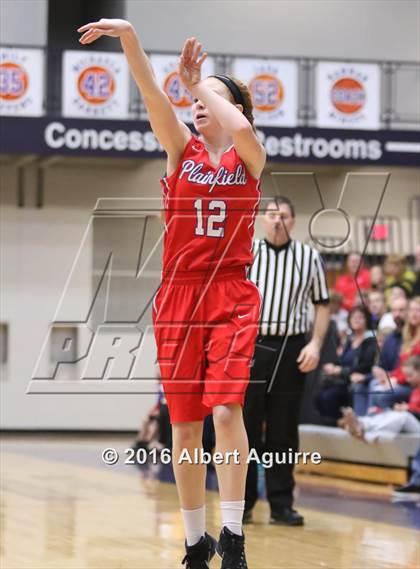 Thumbnail 3 in Plainfield vs. Terre Haute South Vigo photogallery.