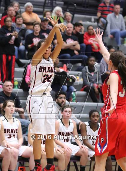 Thumbnail 3 in Plainfield vs. Terre Haute South Vigo photogallery.