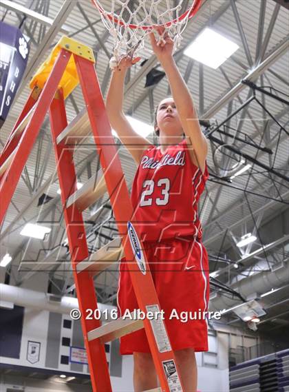 Thumbnail 3 in Plainfield vs. Terre Haute South Vigo photogallery.