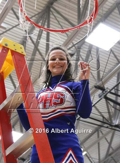 Thumbnail 2 in Plainfield vs. Terre Haute South Vigo photogallery.