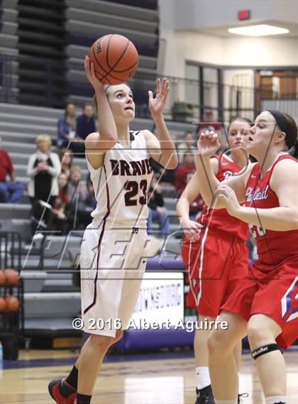 Thumbnail 2 in Plainfield vs. Terre Haute South Vigo photogallery.