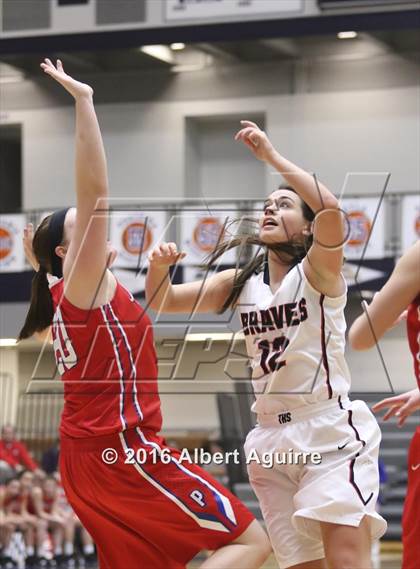 Thumbnail 3 in Plainfield vs. Terre Haute South Vigo photogallery.