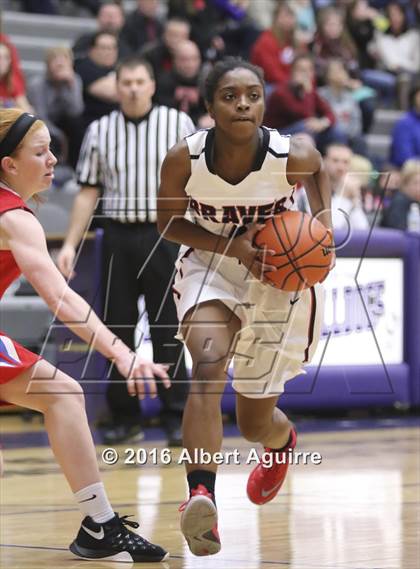 Thumbnail 1 in Plainfield vs. Terre Haute South Vigo photogallery.