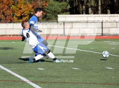 Thumbnail 2 in Bromfield vs. Hopedale (MIAA Division 4 Central Final) photogallery.