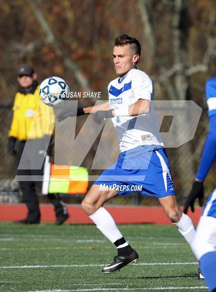 Thumbnail 3 in Bromfield vs. Hopedale (MIAA Division 4 Central Final) photogallery.