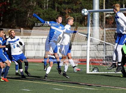 Thumbnail 2 in Bromfield vs. Hopedale (MIAA Division 4 Central Final) photogallery.