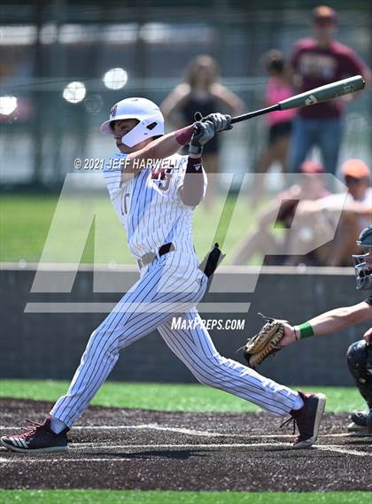 Thumbnail 3 in Mayfield vs. Walsh Jesuit (OHSAA D1 Regional Final) photogallery.