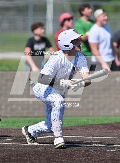 Thumbnail 3 in Mayfield vs. Walsh Jesuit (OHSAA D1 Regional Final) photogallery.