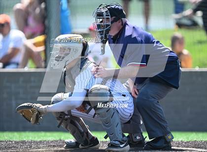 Thumbnail 1 in Mayfield vs. Walsh Jesuit (OHSAA D1 Regional Final) photogallery.