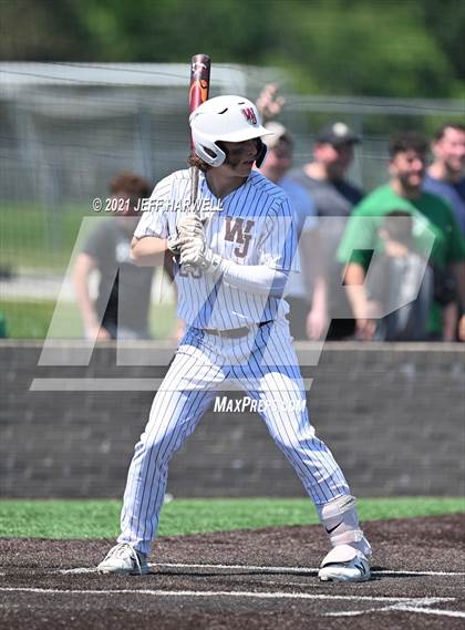 Thumbnail 2 in Mayfield vs. Walsh Jesuit (OHSAA D1 Regional Final) photogallery.