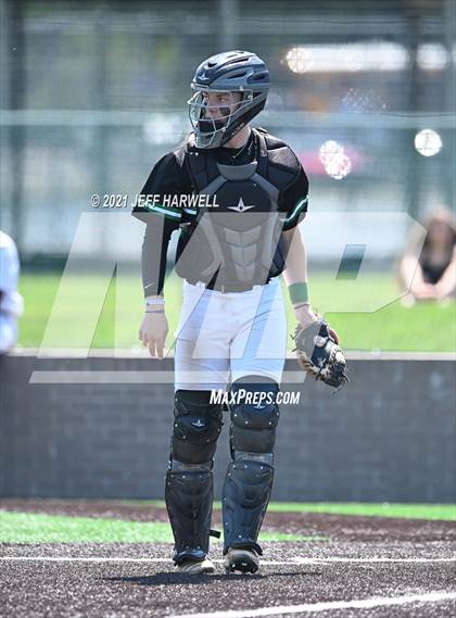 Thumbnail 1 in Mayfield vs. Walsh Jesuit (OHSAA D1 Regional Final) photogallery.