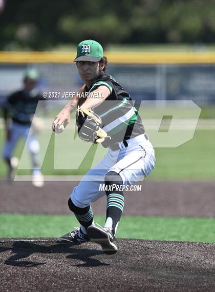 Thumbnail 3 in Mayfield vs. Walsh Jesuit (OHSAA D1 Regional Final) photogallery.