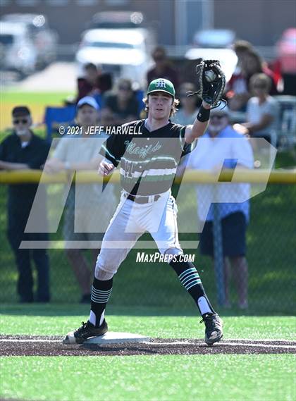 Thumbnail 2 in Mayfield vs. Walsh Jesuit (OHSAA D1 Regional Final) photogallery.