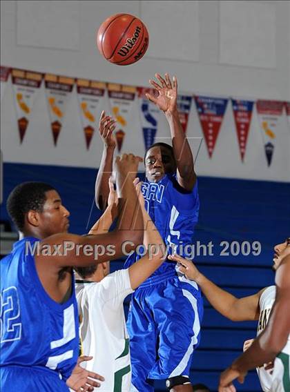Thumbnail 1 in Hogan vs. Vanden (Les Curry Invitational) photogallery.