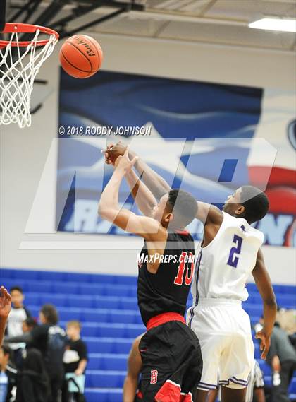 Thumbnail 2 in Humble vs. Bellaire (McDonald's Texas Invitational) photogallery.