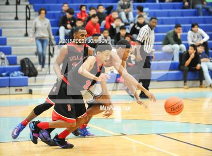 Thumbnail 3 in Humble vs. Bellaire (McDonald's Texas Invitational) photogallery.