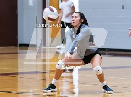 Thumbnail 3 in Millsap vs Post  photogallery.