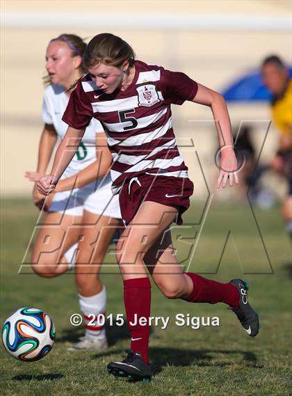 Thumbnail 1 in Woodcreek @ Granite Bay photogallery.