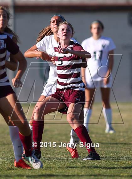 Thumbnail 1 in Woodcreek @ Granite Bay photogallery.