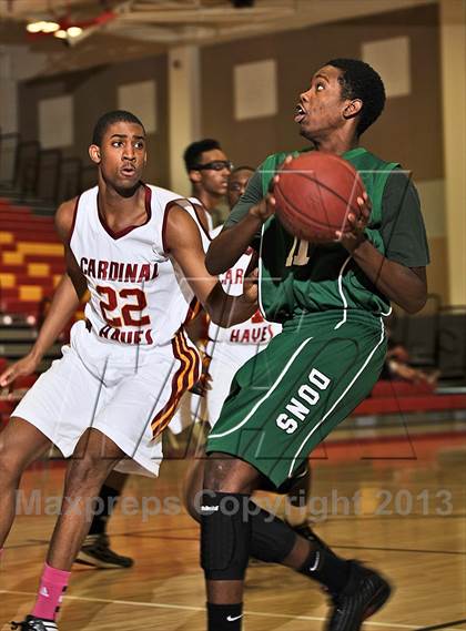 Thumbnail 1 in Cardinal Hayes vs. Dorsey (MaxPreps Holiday Classic) photogallery.