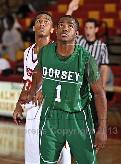 Thumbnail 1 in Cardinal Hayes vs. Dorsey (MaxPreps Holiday Classic) photogallery.