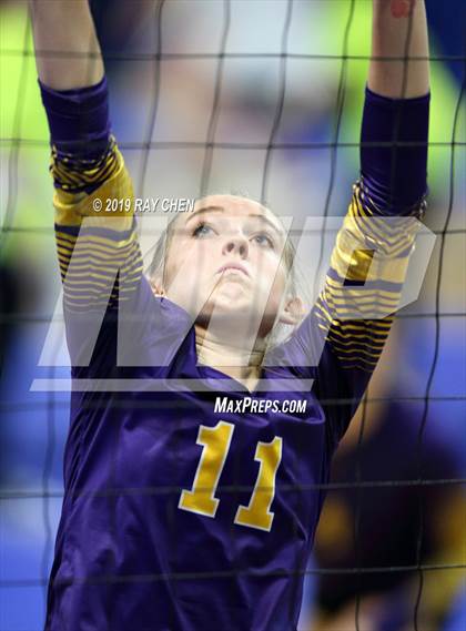 Thumbnail 2 in Denver Christian vs. Fowler (CHSAA 2A State Playoff) photogallery.