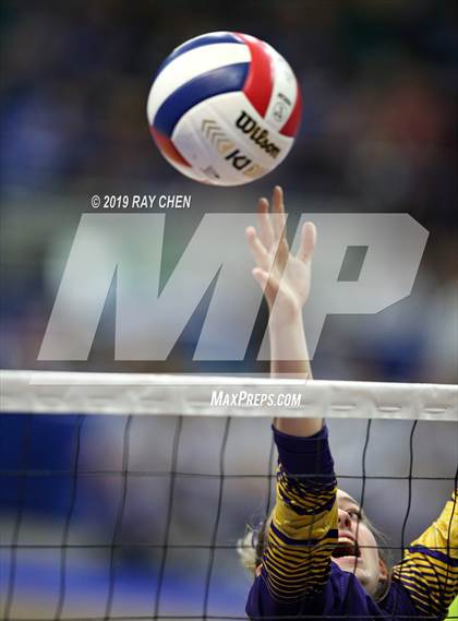 Thumbnail 1 in Denver Christian vs. Fowler (CHSAA 2A State Playoff) photogallery.