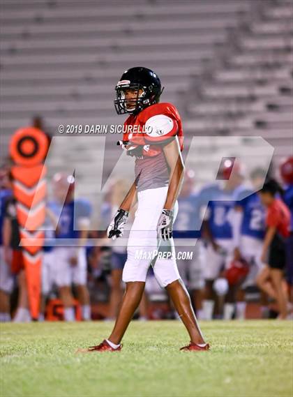 Thumbnail 1 in Desert Ridge vs. Mountain View Mesa (Scrimmage) photogallery.