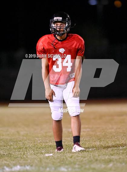 Thumbnail 2 in Desert Ridge vs. Mountain View Mesa (Scrimmage) photogallery.