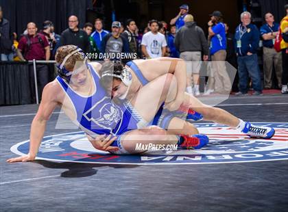 Thumbnail 2 in CIF State Boys Wrestling Championships (Round 1) photogallery.