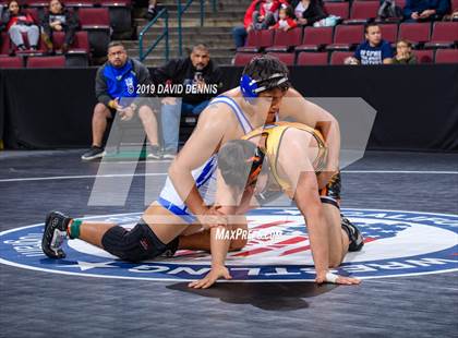 Thumbnail 3 in CIF State Boys Wrestling Championships (Round 1) photogallery.