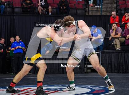 Thumbnail 3 in CIF State Boys Wrestling Championships (Round 1) photogallery.