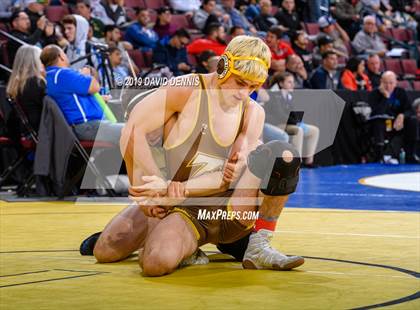 Thumbnail 1 in CIF State Boys Wrestling Championships (Round 1) photogallery.