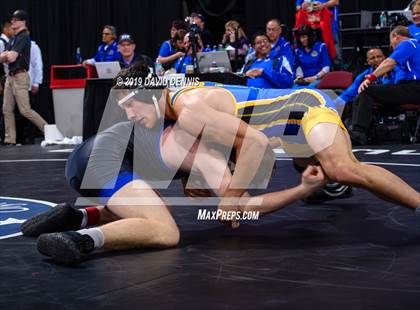 Thumbnail 3 in CIF State Boys Wrestling Championships (Round 1) photogallery.