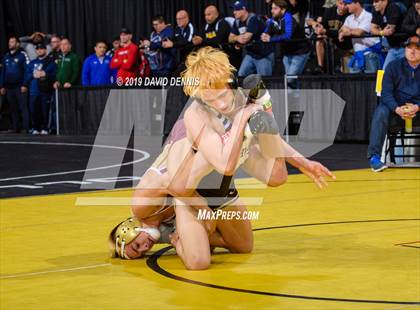 Thumbnail 3 in CIF State Boys Wrestling Championships (Round 1) photogallery.