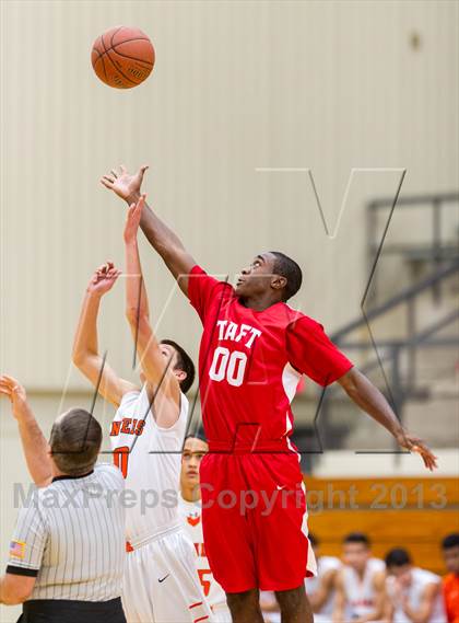 Thumbnail 1 in Taft @ Brandeis photogallery.