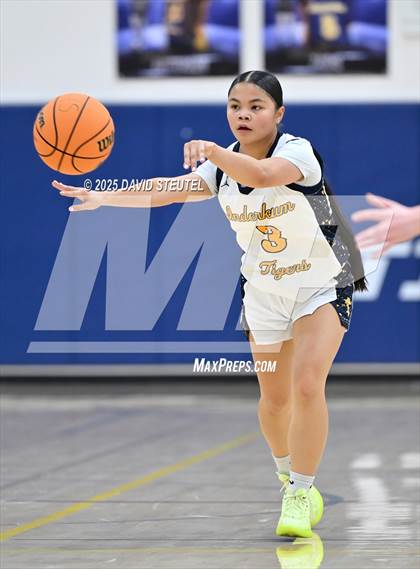 Thumbnail 1 in Ponderosa @ Inderkum photogallery.