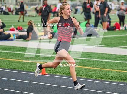 Thumbnail 1 in UIL 3A Track & Field District (300M Hurdles) photogallery.