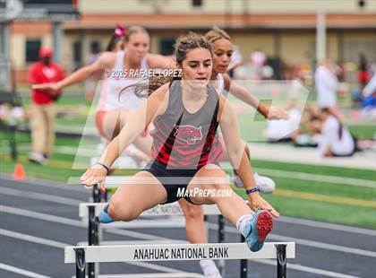 Thumbnail 1 in UIL 3A Track & Field District (300M Hurdles) photogallery.