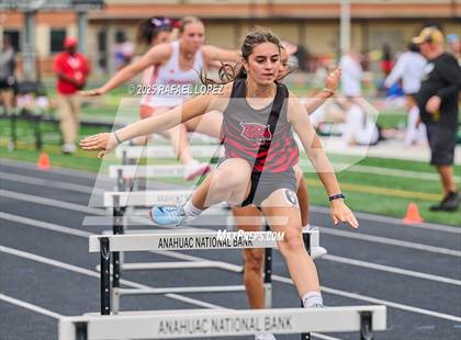 Thumbnail 3 in UIL 3A Track & Field District (300M Hurdles) photogallery.